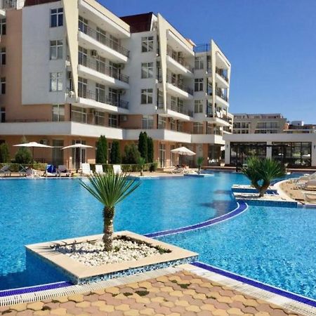 Апартаменти Grand Kamelia Holiday Complex Сонячний Берег Екстер'єр фото